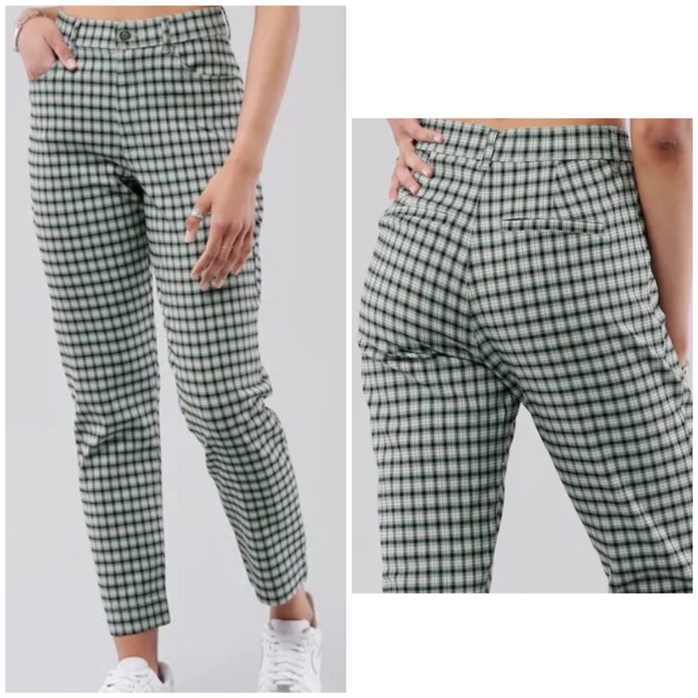 Hollister Ultra High Rise Green Plaid Mom Pants XS